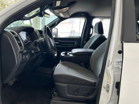 Used 2024 RAM 2500 Big Horn image 9