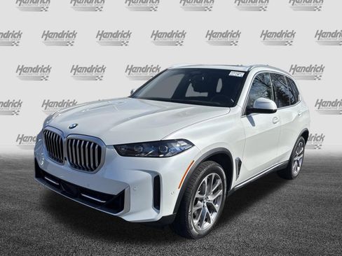 Used 2026 BMW X5 xDrive40i image 10