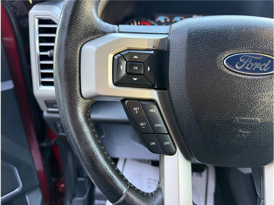 Used 2015 Ford F150 Lariat w/ Equipment Group 501A Mid AWD/4WD image 23