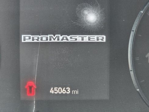 Used 2023 RAM ProMaster 2500 FWD image 13