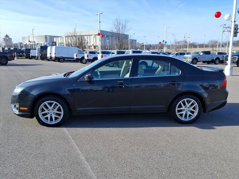 Used 2010 Ford Fusion SEL image 2