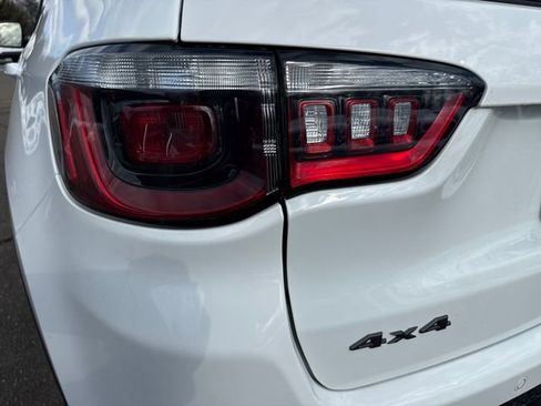 New 2026 Jeep Compass Limited w/ Sun, Sound & Navigation Group image 12