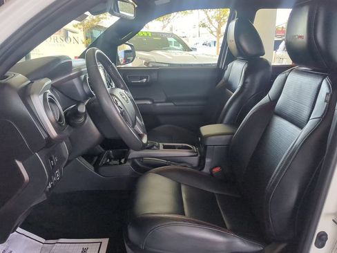 Used 2023 Toyota Tacoma TRD Pro AWD/4WD image 24