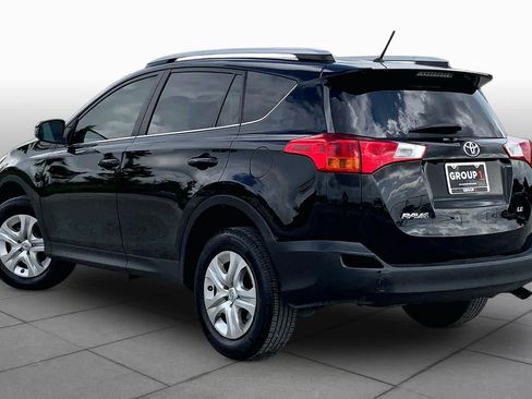 Used 2014 Toyota RAV4 LE FWD image 12