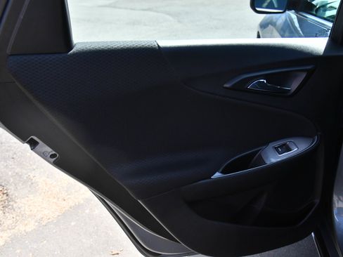 Used 2024 Chevrolet Malibu LT FWD image 32