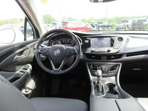 Certified 2020 Buick Envision Essence FWD image 22