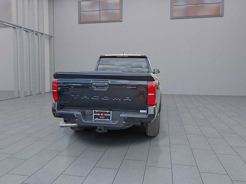 New 2025 Toyota Tacoma TRD Off-Road image 8