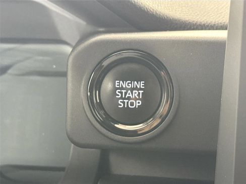 Certified 2024 Toyota Tacoma SR5 image 20