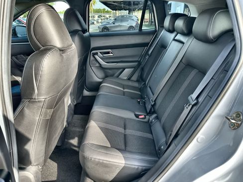 Used 2025 MAZDA CX-50 AWD 2.5 S w/ Premium Package image 4