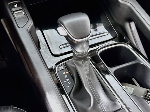 Used 2025 Kia Telluride S image 20