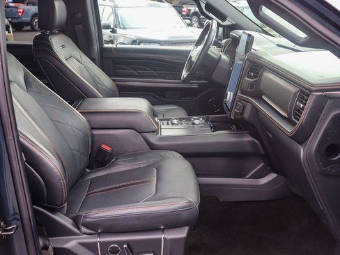 Certified 2023 Ford Expedition Max Platinum AWD/4WD image 16