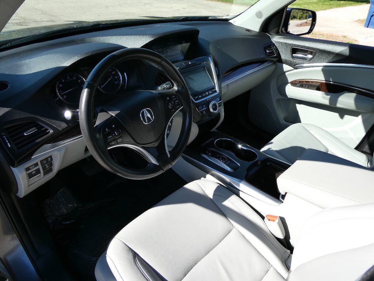 Used 2018 Acura MDX SH-AWD image 10