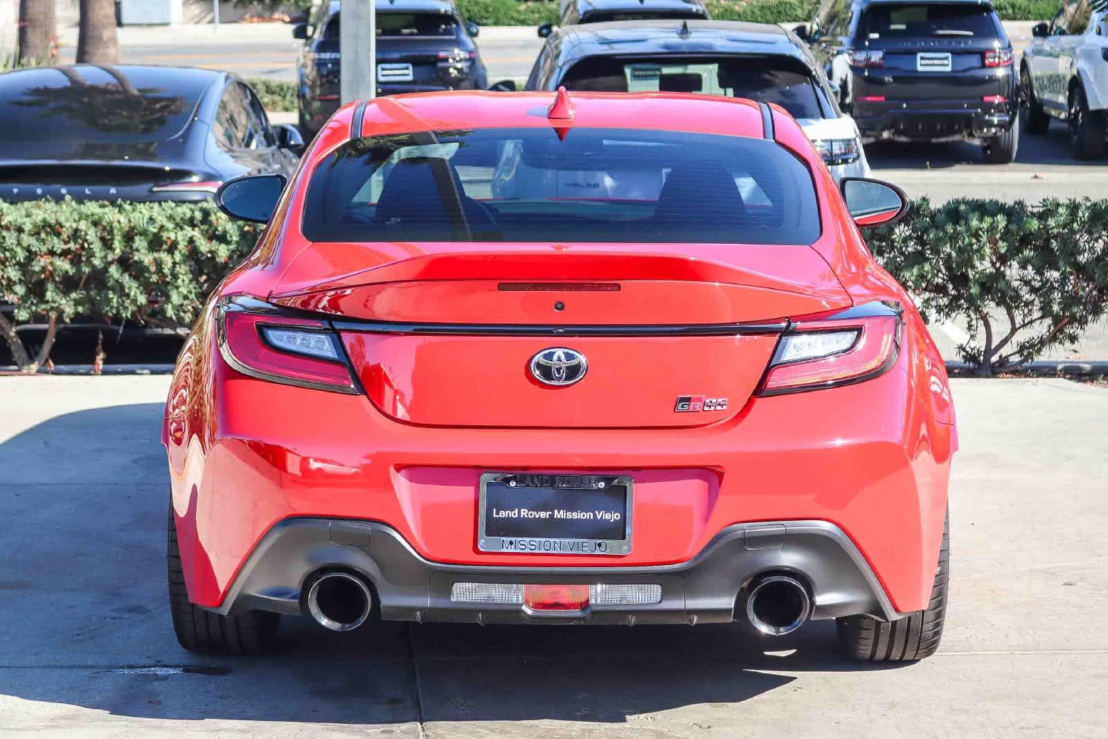 Used 2025 Toyota GR86 Premium w/ Performance Package RWD image 5