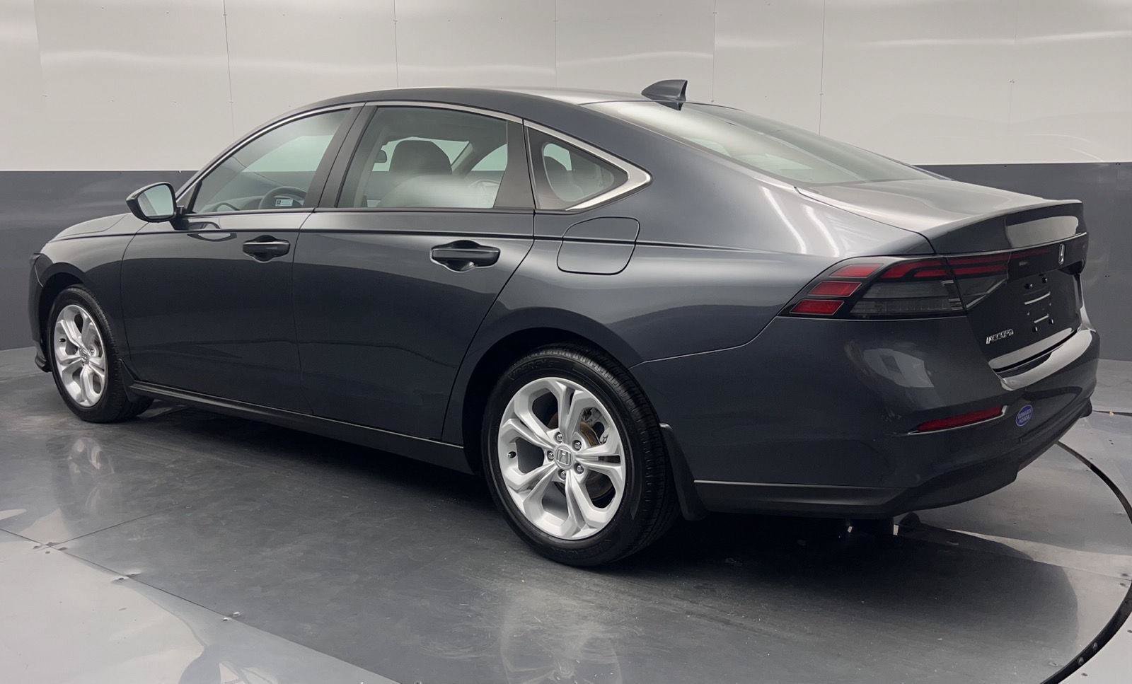 Used 2026 Honda Accord LX image 5