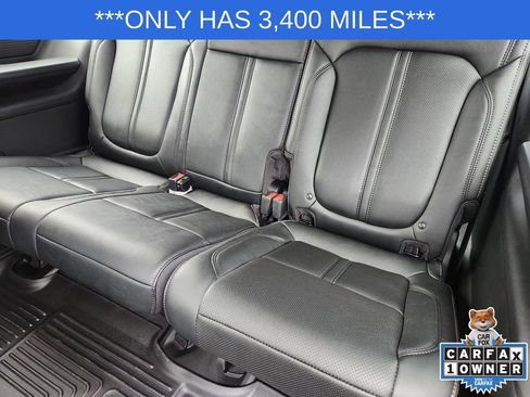 Used 2026 Jeep Grand Wagoneer Limited AWD/4WD image 32