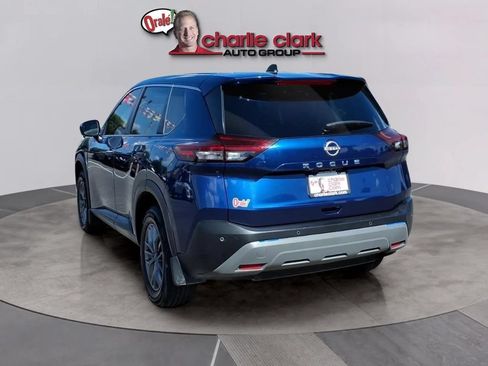 Used 2023 Nissan Rogue S FWD image 3