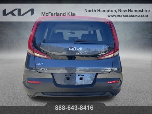 Used 2022 Kia Soul LX image 6
