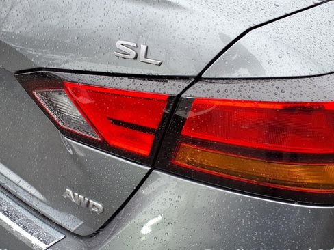 Used 2023 Nissan Altima 2.5 SL image 5