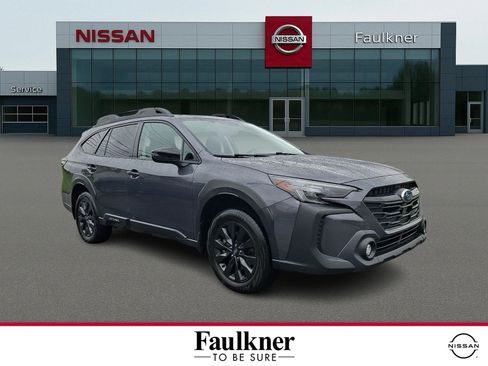 Used 2025 Subaru Outback Onyx Edition AWD/4WD image 1