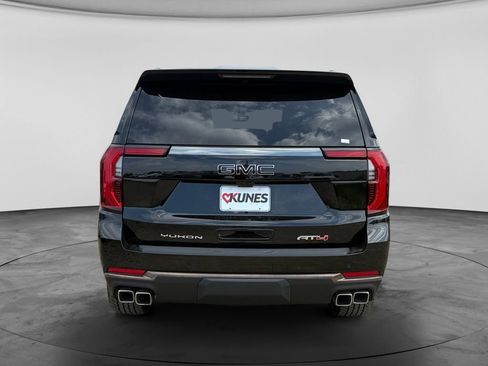 Used 2026 GMC Yukon AT4 Ultimate AWD/4WD image 9