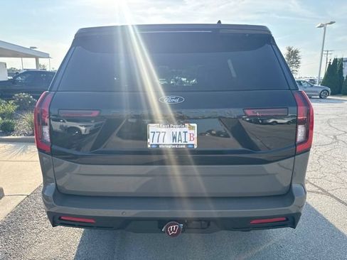 Used 2026 Ford Expedition Tremor AWD/4WD image 5
