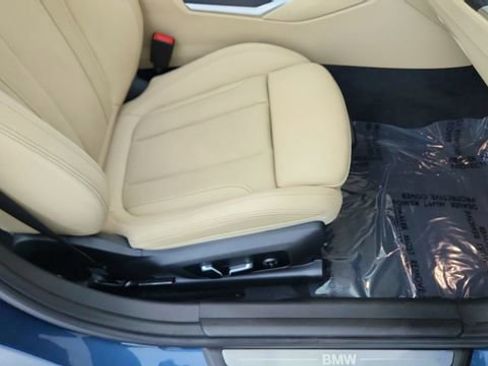 Used 2025 BMW 330i Sedan RWD image 23