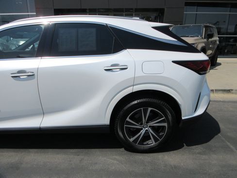 Used 2023 Lexus RX 350 Premium w/ Cold Area Package AWD/4WD image 4