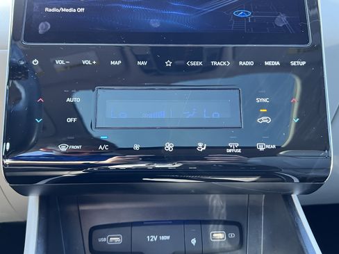 Used 2022 Hyundai Tucson Limited AWD/4WD image 30