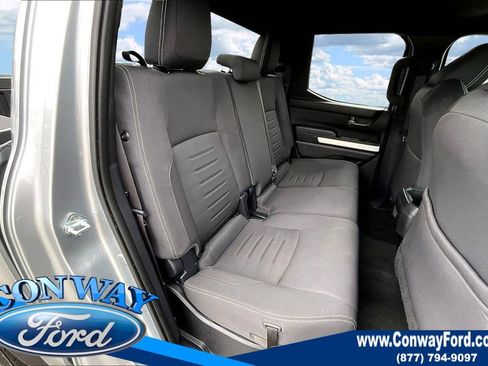 Used 2024 Toyota Tacoma TRD Off-Road image 28