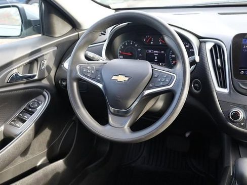 Used 2024 Chevrolet Malibu LT image 22
