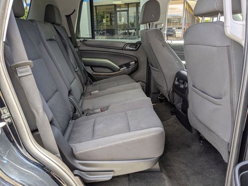 Used 2018 Chevrolet Tahoe LS image 18