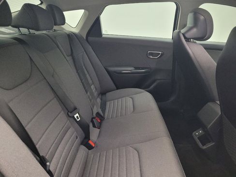 Used 2025 Kia K4 EX FWD image 19