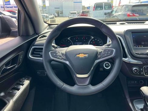 Used 2023 Chevrolet Equinox LT image 16