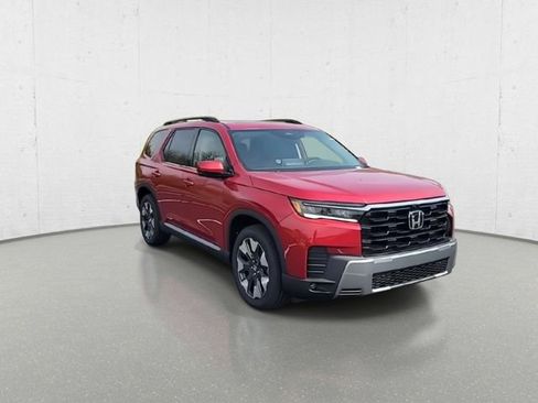 New 2026 Honda Pilot Touring image 2