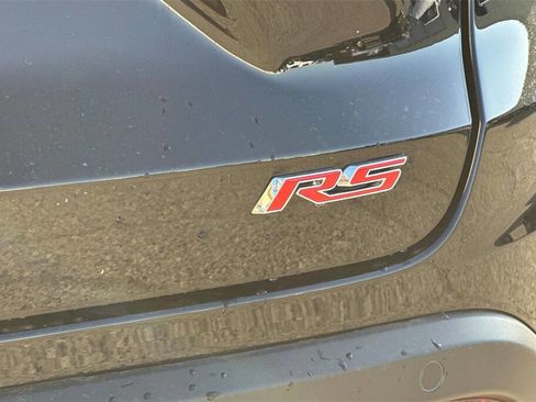 Used 2025 Chevrolet Trax RS w/ Driver Confidence Package image 27