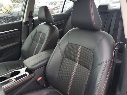 Used 2023 Nissan Altima 2.5 SR FWD image 18