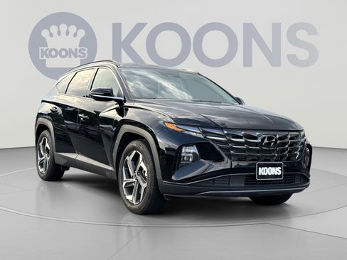 Certified 2022 Hyundai Tucson Limited w/ Cargo Package FWD image 10