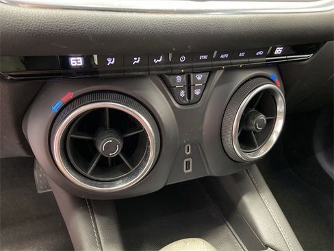 Used 2022 Chevrolet Blazer LT image 27