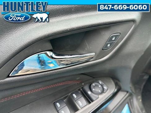 Used 2025 Chevrolet Trax RS w/ Driver Confidence Package FWD image 14