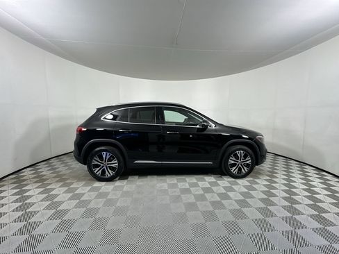 Used 2025 Mercedes-Benz GLA 250 4MATIC image 9