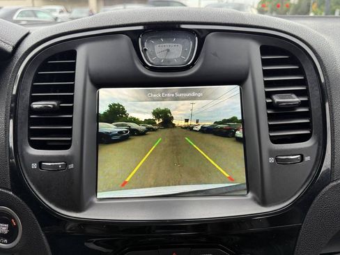 Used 2021 Chrysler 300 S RWD image 18