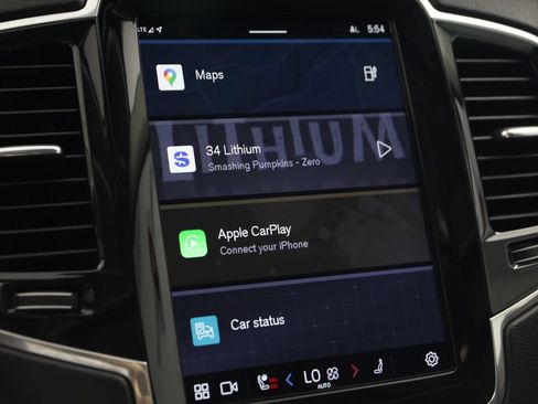 Used 2023 Volvo XC90 T8 Plus image 47