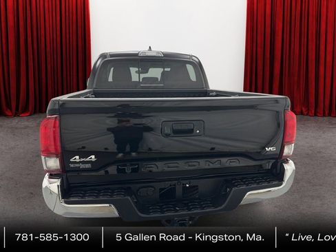 Certified 2023 Toyota Tacoma SR5 AWD/4WD image 6