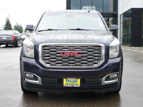 Used 2018 GMC Yukon Denali w/ Denali Ultimate Package image 8