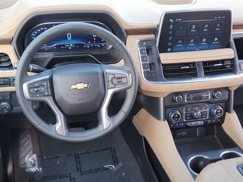 Used 2023 Chevrolet Tahoe Premier RWD image 28