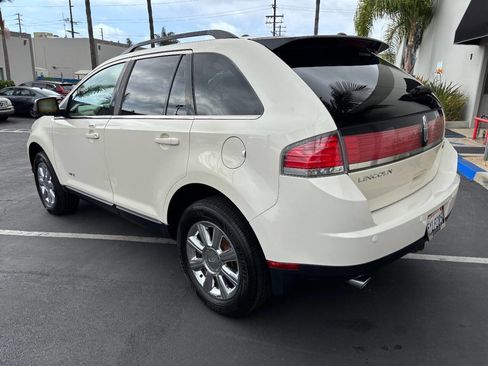 Used 2007 Lincoln MKX 2WD image 3
