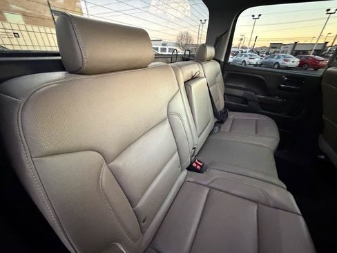 Used 2014 GMC Sierra 1500 SLE w/ SLE Value Package AWD/4WD image 15