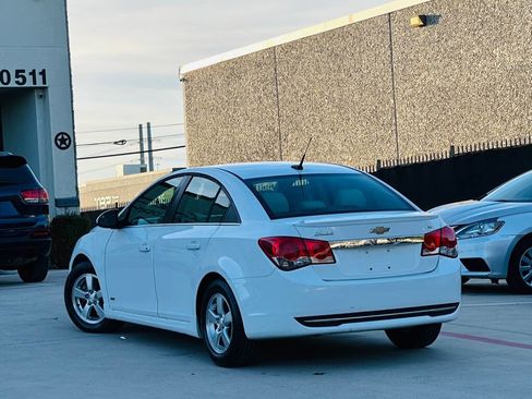 Used 2011 Chevrolet Cruze LT w/ RS Package image 7