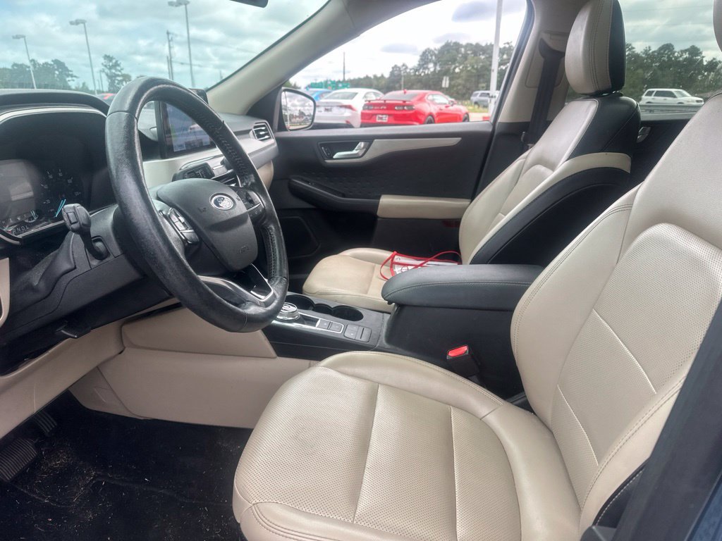 Used 2020 Ford Escape SEL FWD image 12