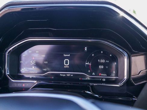 Used 2023 GMC Sierra 1500 Elevation image 22